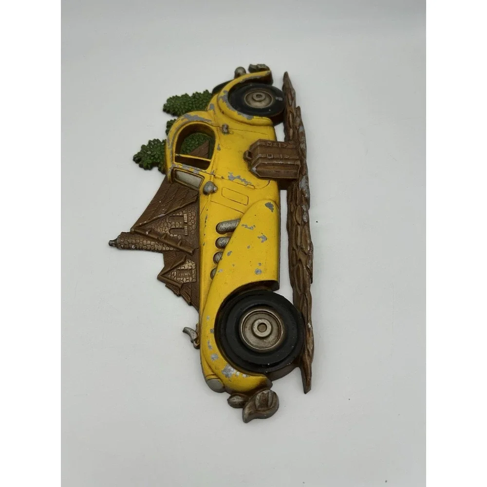 RARE SEXTON METAL MERCEDES? DELAHAYE? EUROPEAN AUTOMOBILE SCENE WALL PLAQUE 14X7